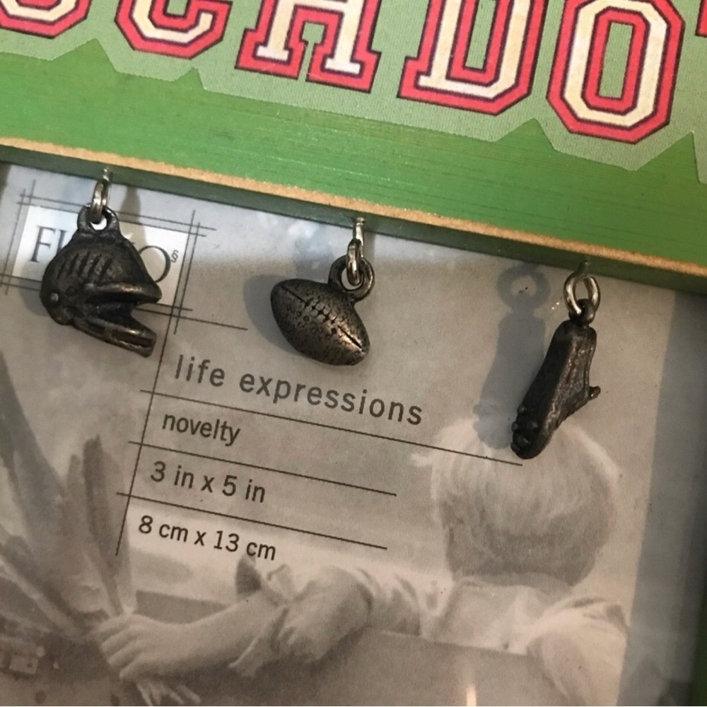 🏈Vintage Looking Football Frame - Picture 5 of 7